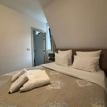 Hotel La Chaumiere Asse Экстерьер фото