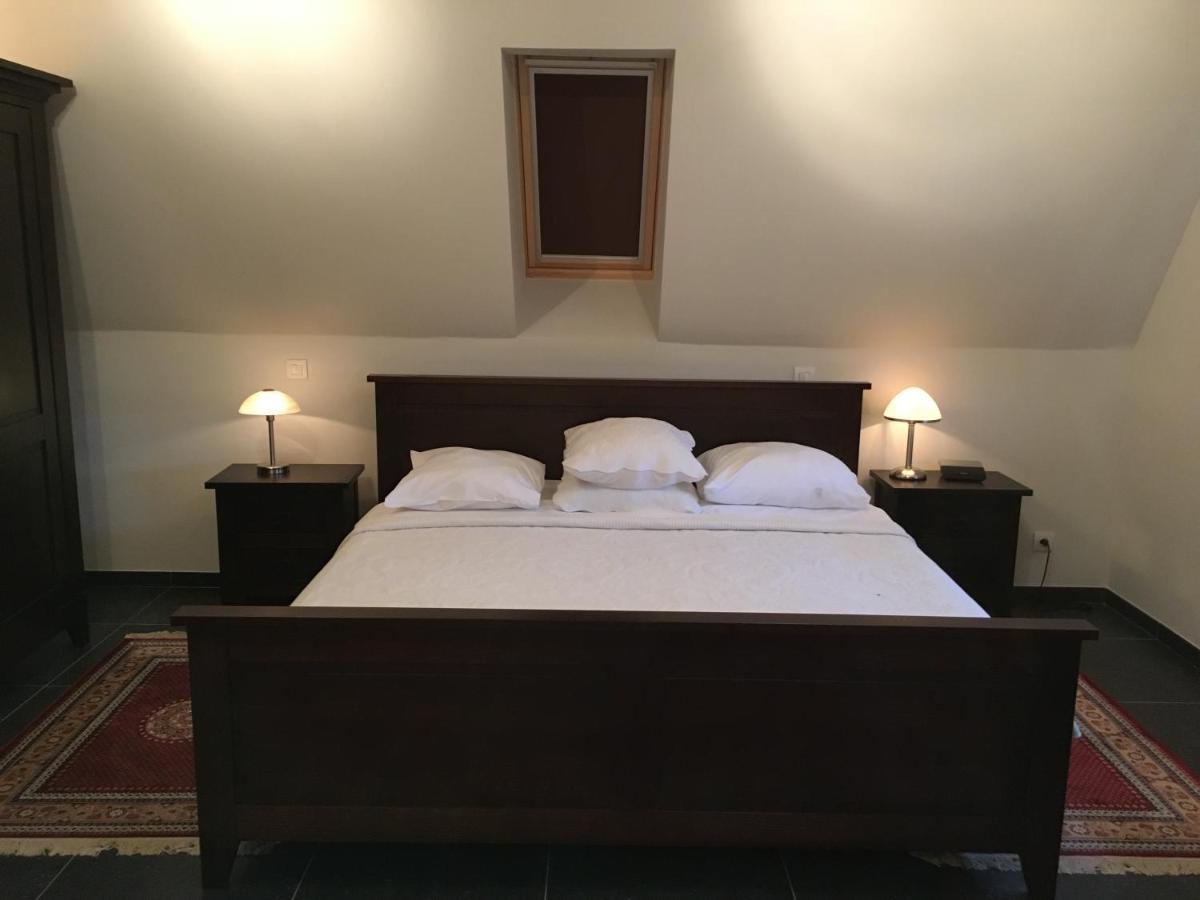 Hotel La Chaumiere Asse Экстерьер фото