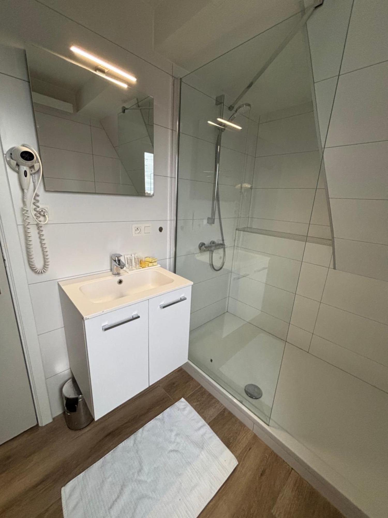 Hotel La Chaumiere Asse Экстерьер фото