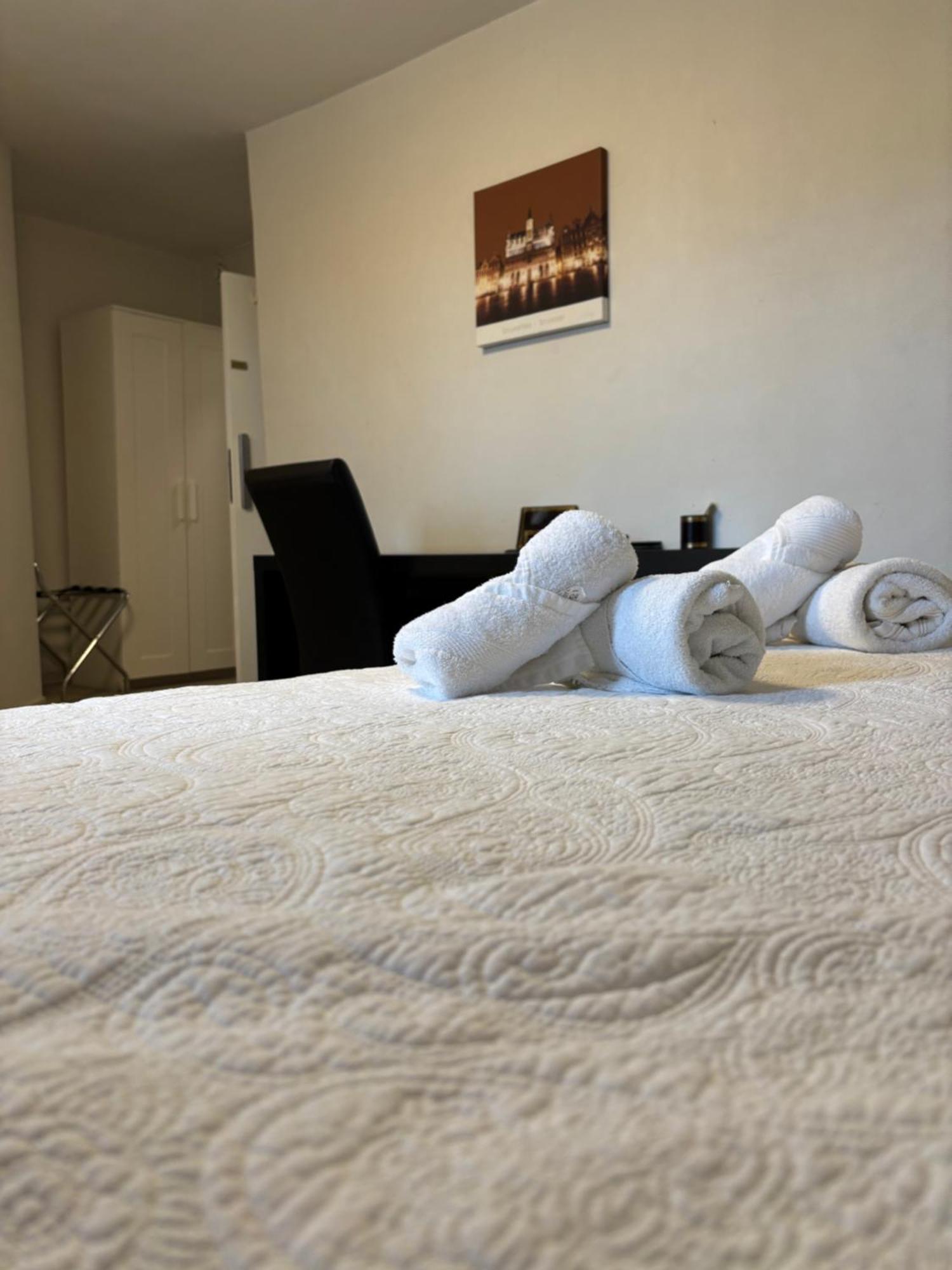 Hotel La Chaumiere Asse Экстерьер фото